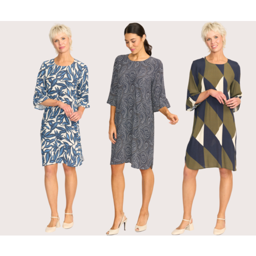 Foil Fluted Sleeve Shift Dress
