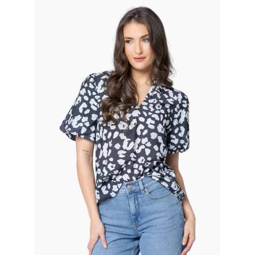 Seeking Lola Treasure Top