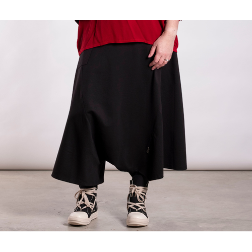 Deeanne Hobbs DropCrotchPants