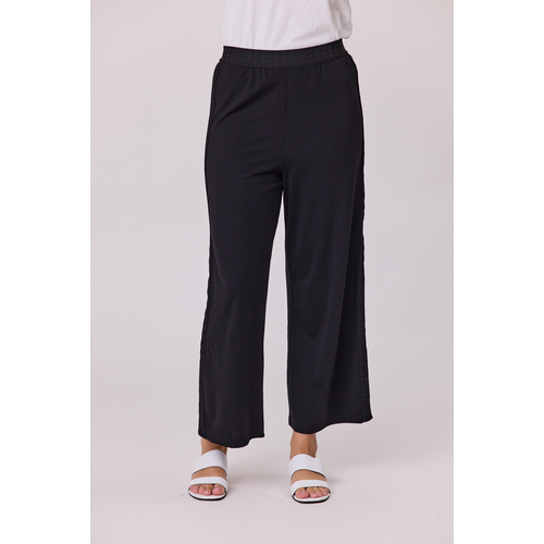Democracy Donna Side Trim 7/8 Pant