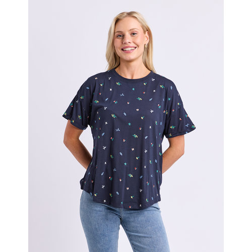 Elm Festive Market Tee